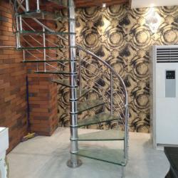 پله پیش ساخته مدل حول محور